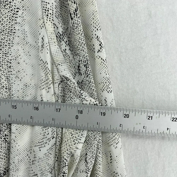 Hilary Radley Dress Womens Sz M White Snakeskin Print Button-Up Drawstring Waist - Picture 3 of 10